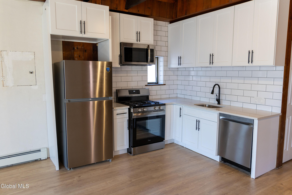 11 Jefferson Street - Photo 1