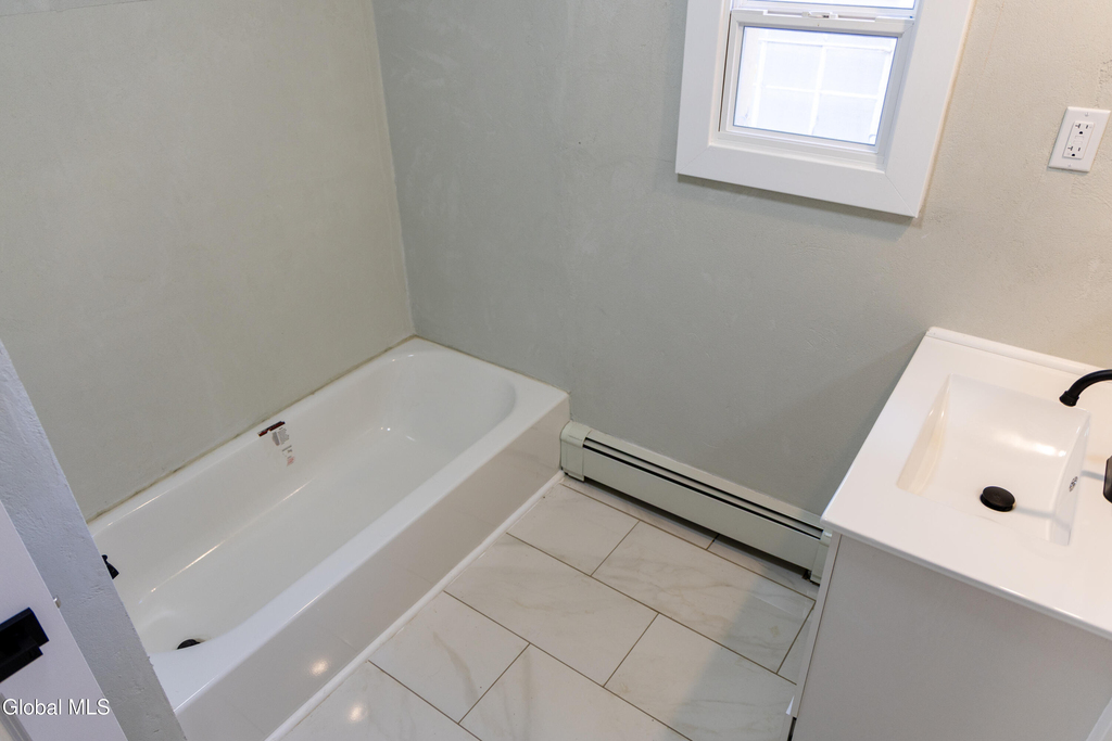 11 Jefferson Street - Photo 8