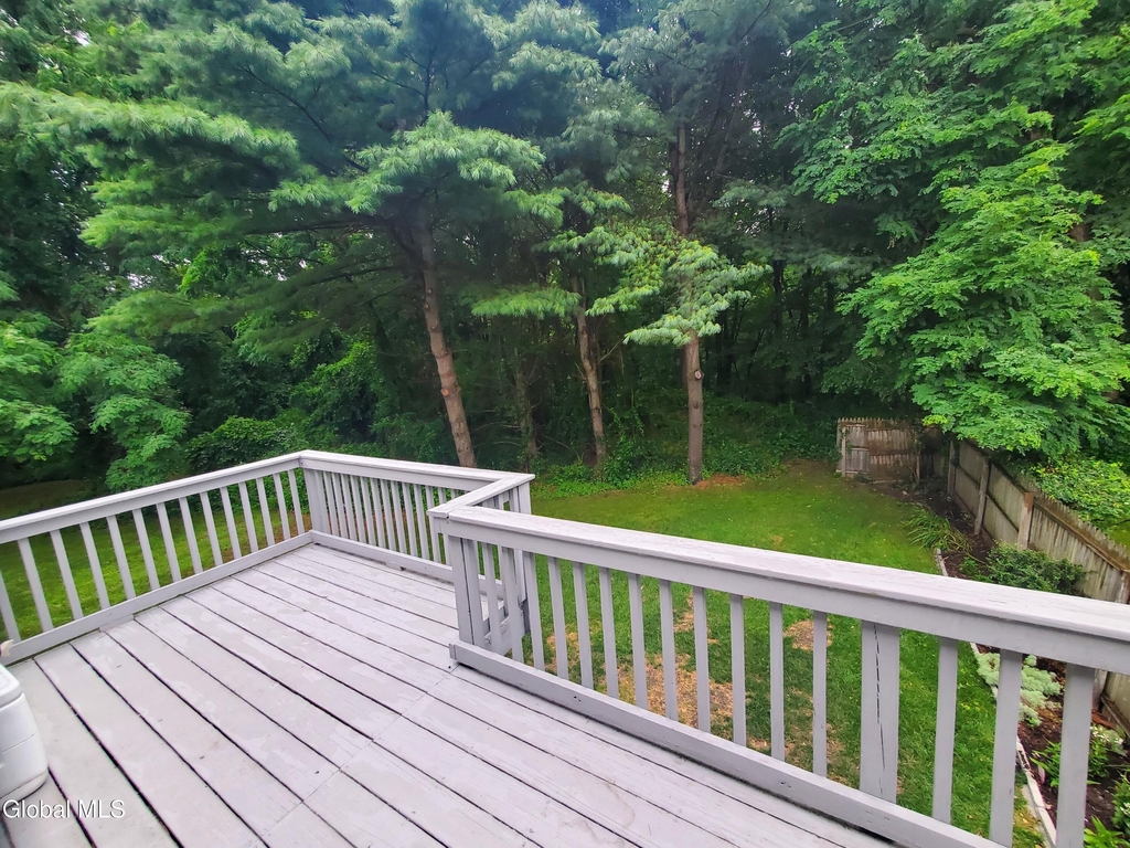7318 Vic Court - Photo 15