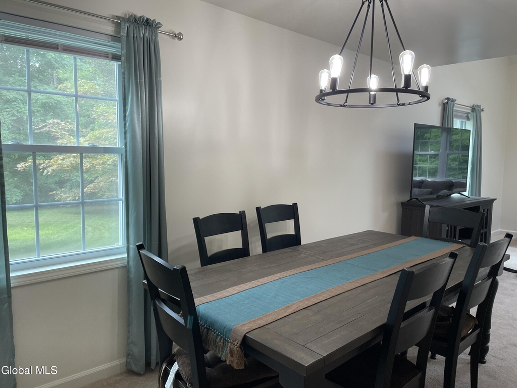 7318 Vic Court - Photo 5