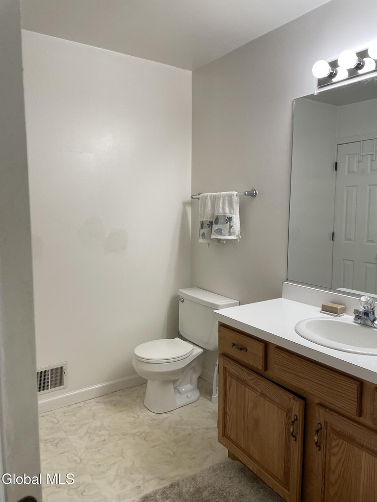 7318 Vic Court - Photo 9
