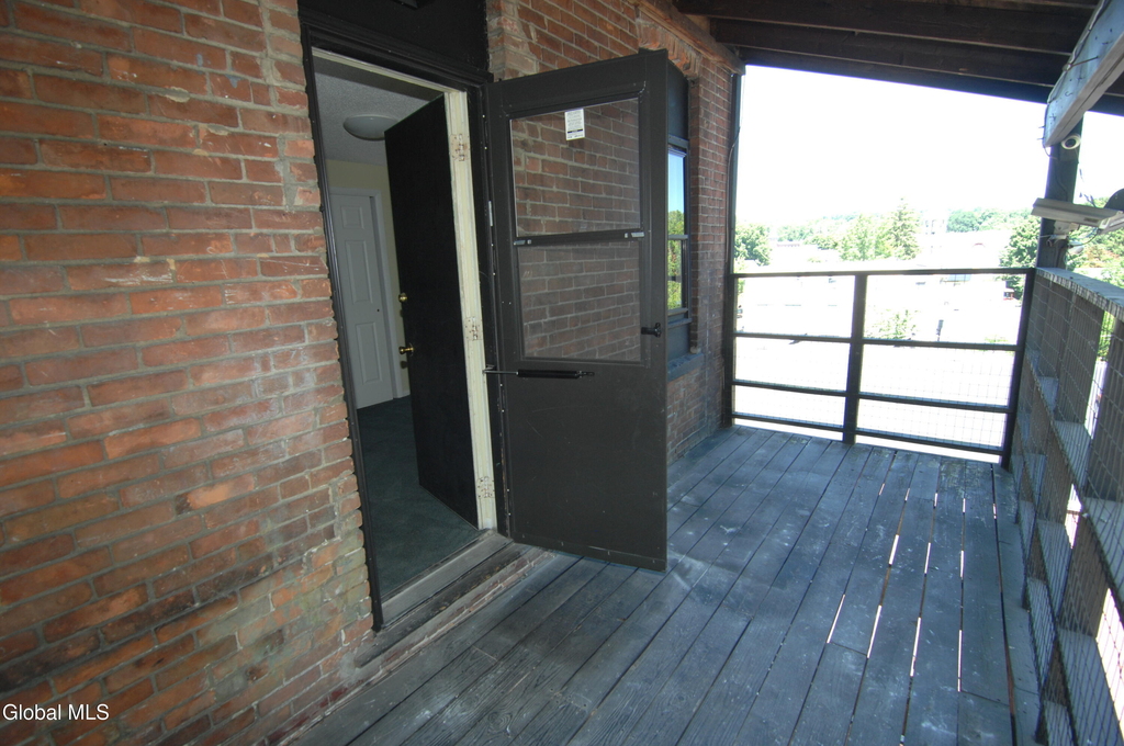 128 Milton Avenue - Photo 14