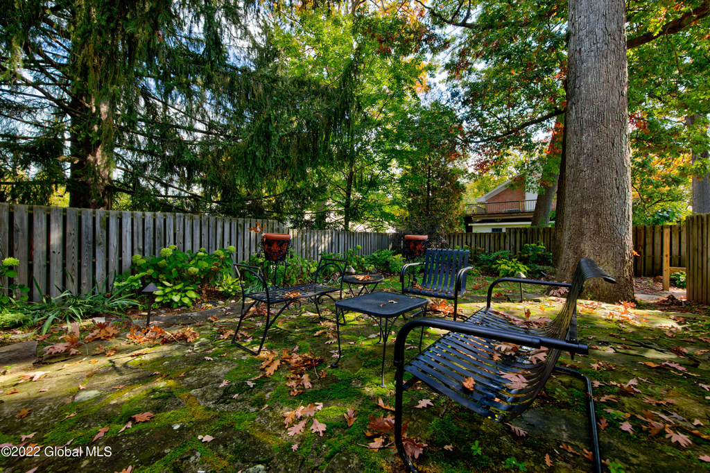 21 Park Place - Photo 22
