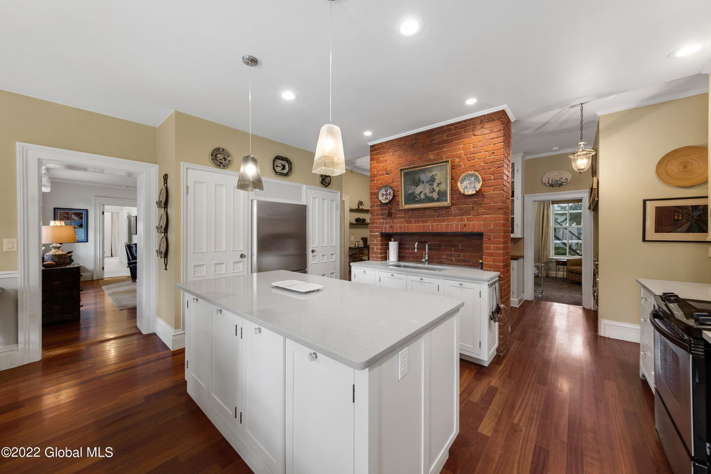 21 Park Place - Photo 3