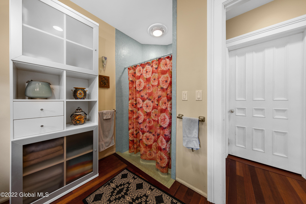 21 Park Place - Photo 18
