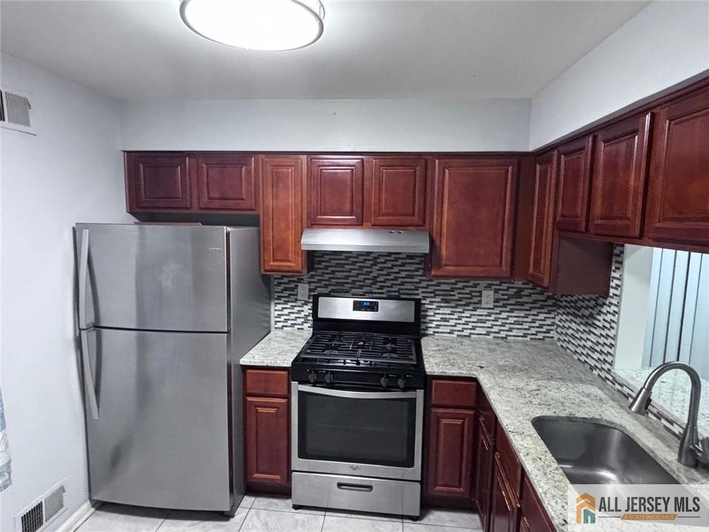 103 Woodbridge Common - Photo 4