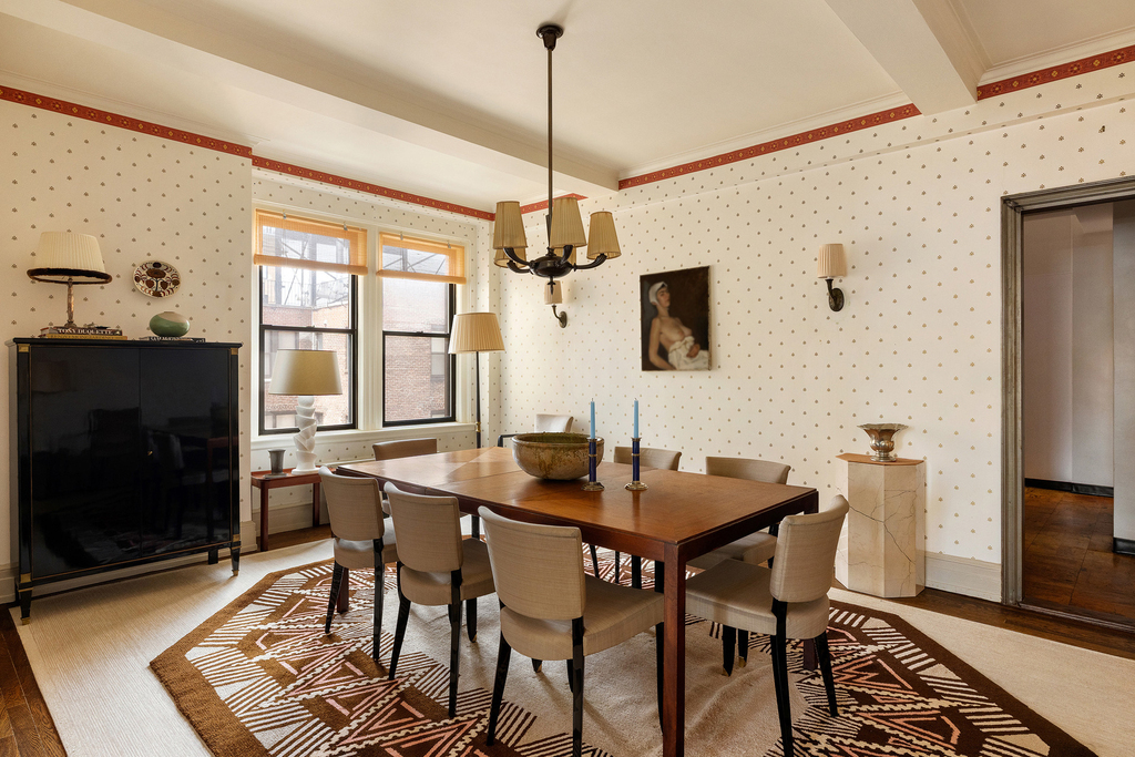 175 E 79th Street - Photo 3