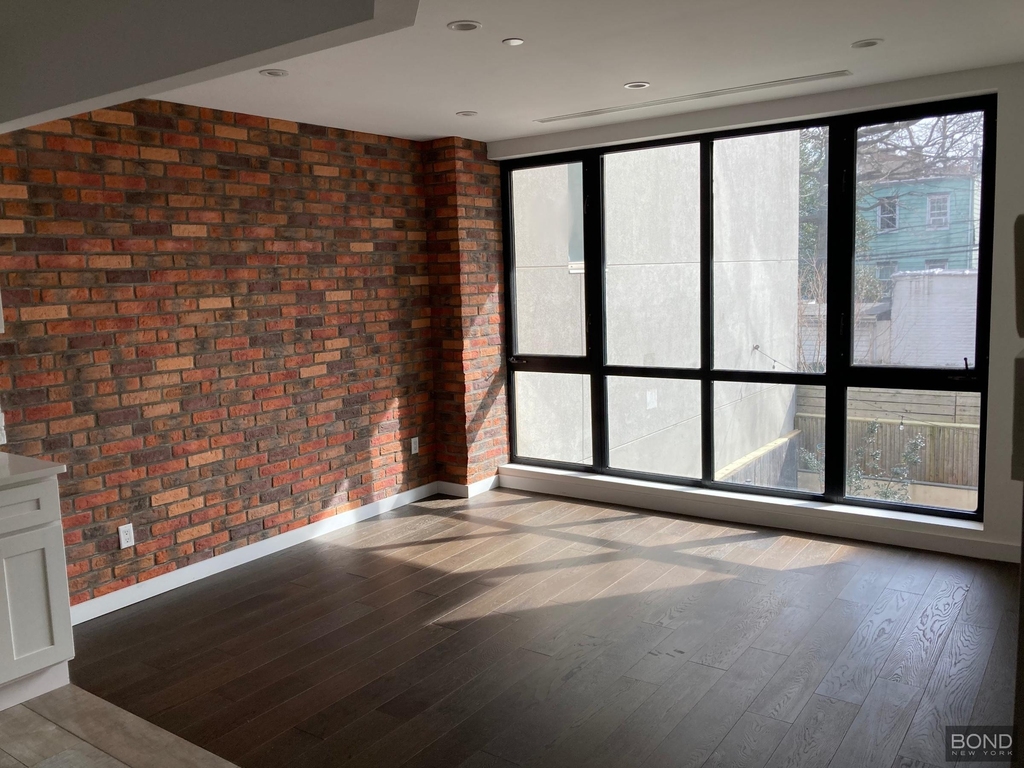 224 Richardson Street - Photo 1