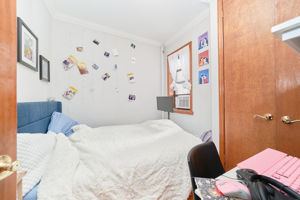 790 9th Avenue - Photo 4