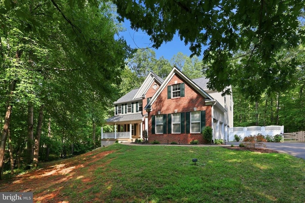 100 Spyglass Lane - Photo 0