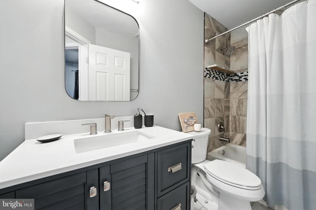 9571 Basilwood Drive - Photo 18