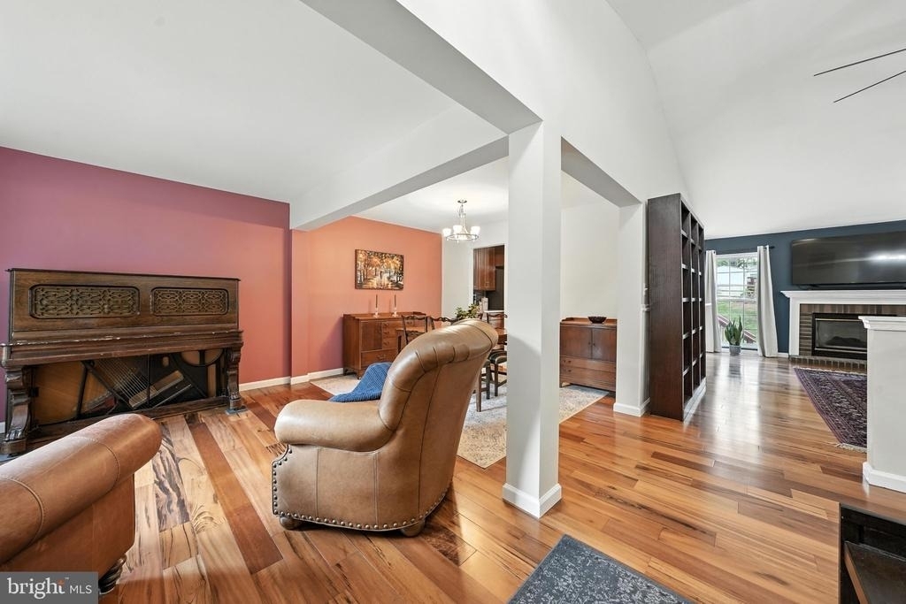 9571 Basilwood Drive - Photo 2