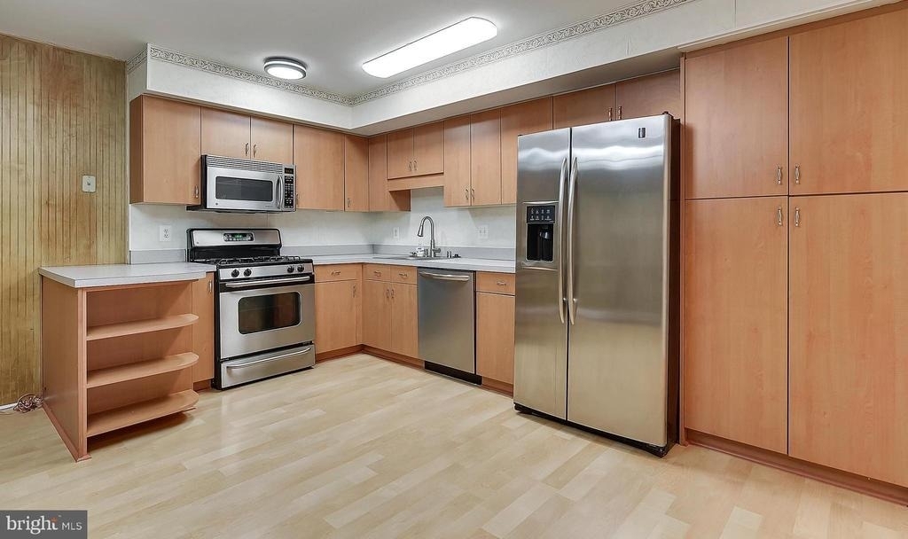 10126 Copeland Drive - Photo 9