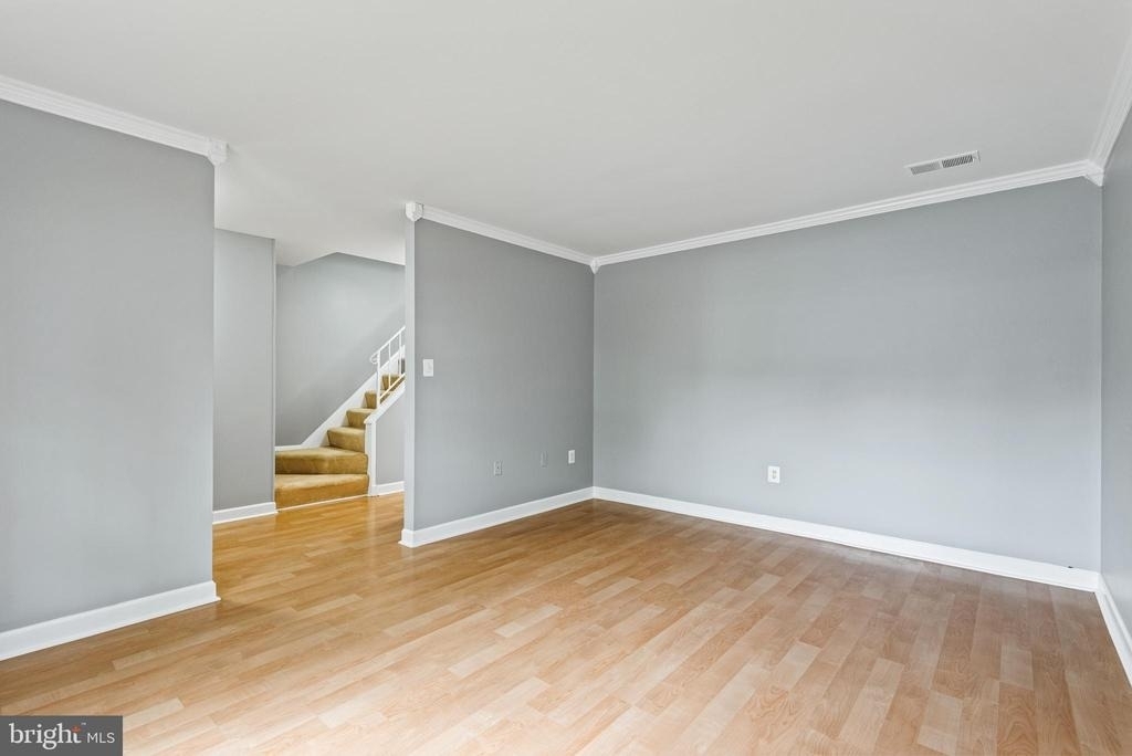 10126 Copeland Drive - Photo 5