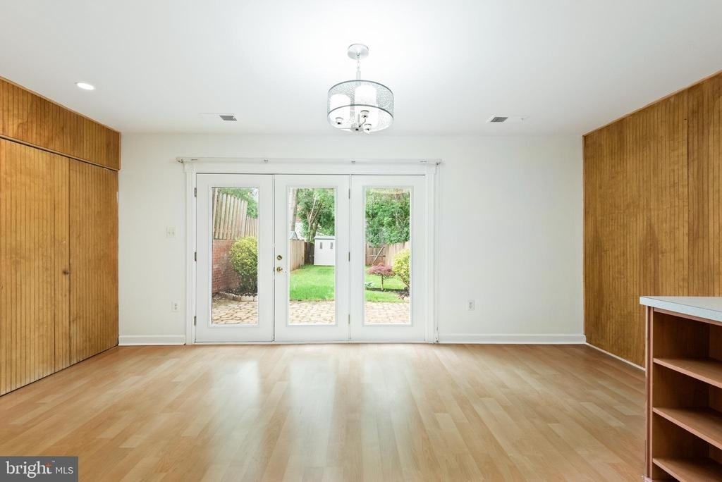 10126 Copeland Drive - Photo 11