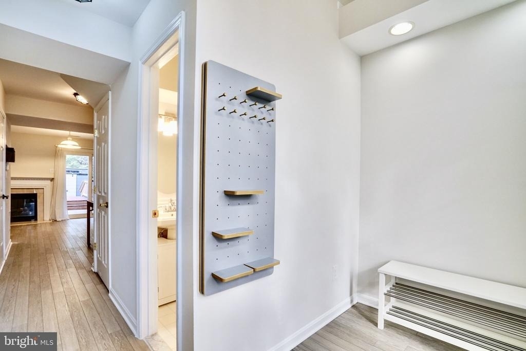 7372 Ardglass Drive - Photo 2