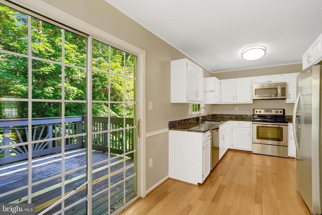 7926 Pebble Brook Court - Photo 9