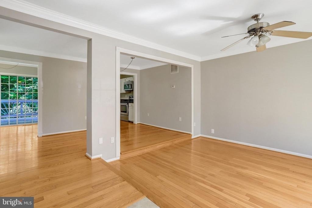 7926 Pebble Brook Court - Photo 5