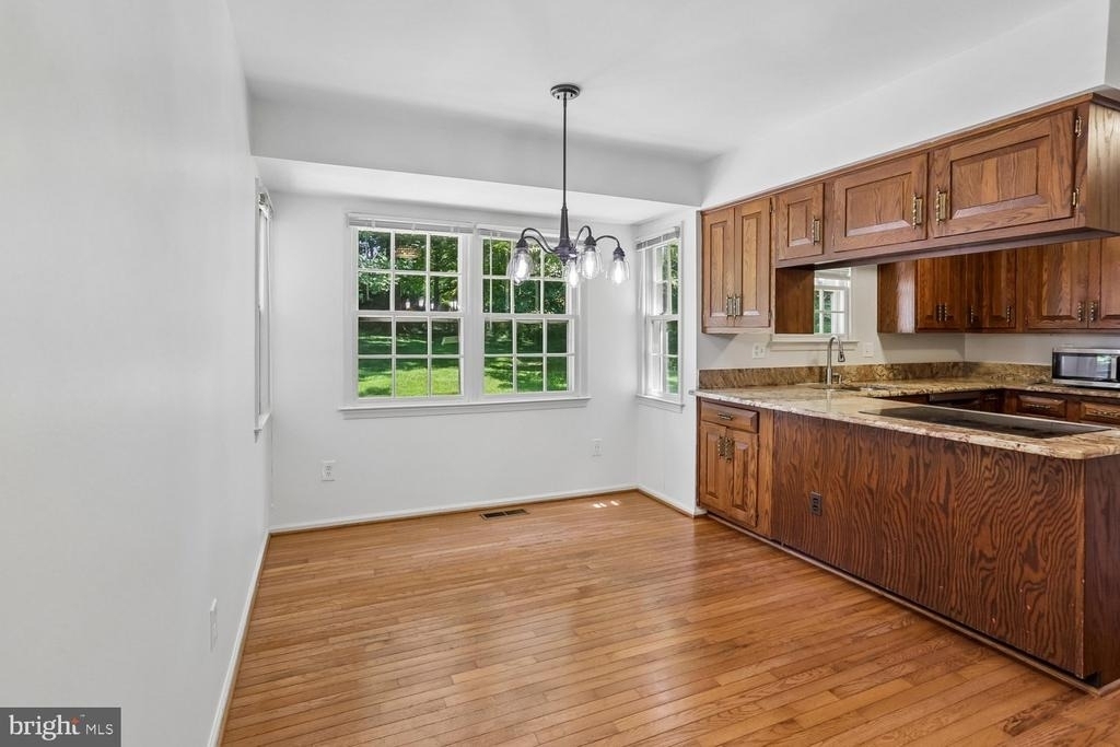 903 Ridge Drive - Photo 18