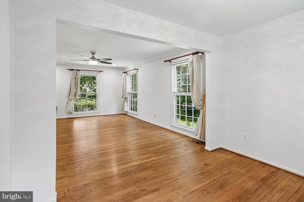 903 Ridge Drive - Photo 12