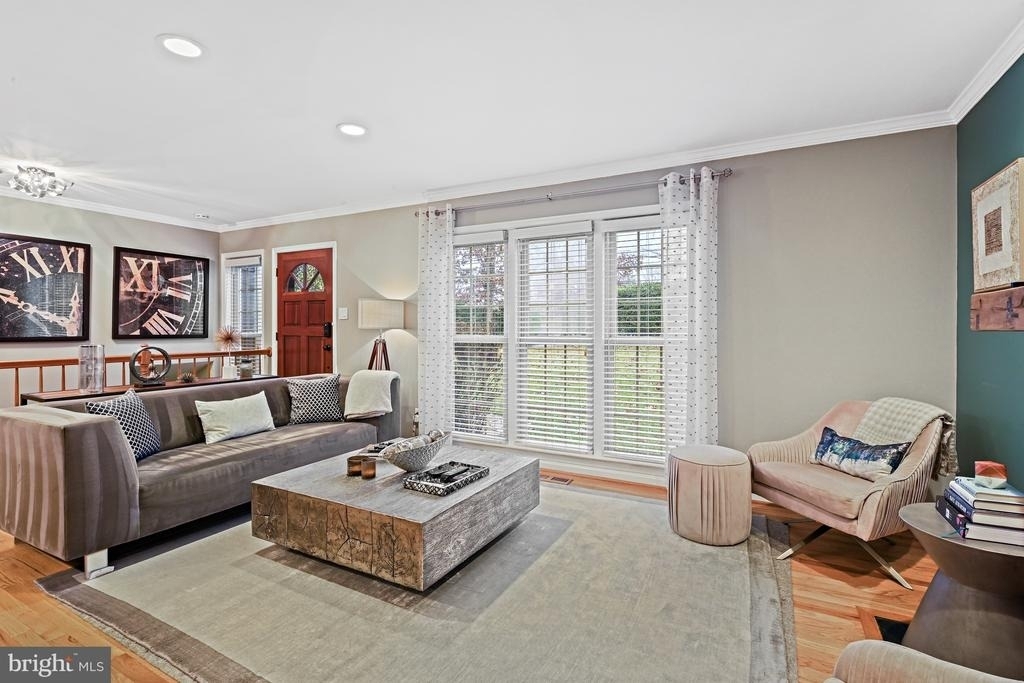 1008 Park Street Se - Photo 9