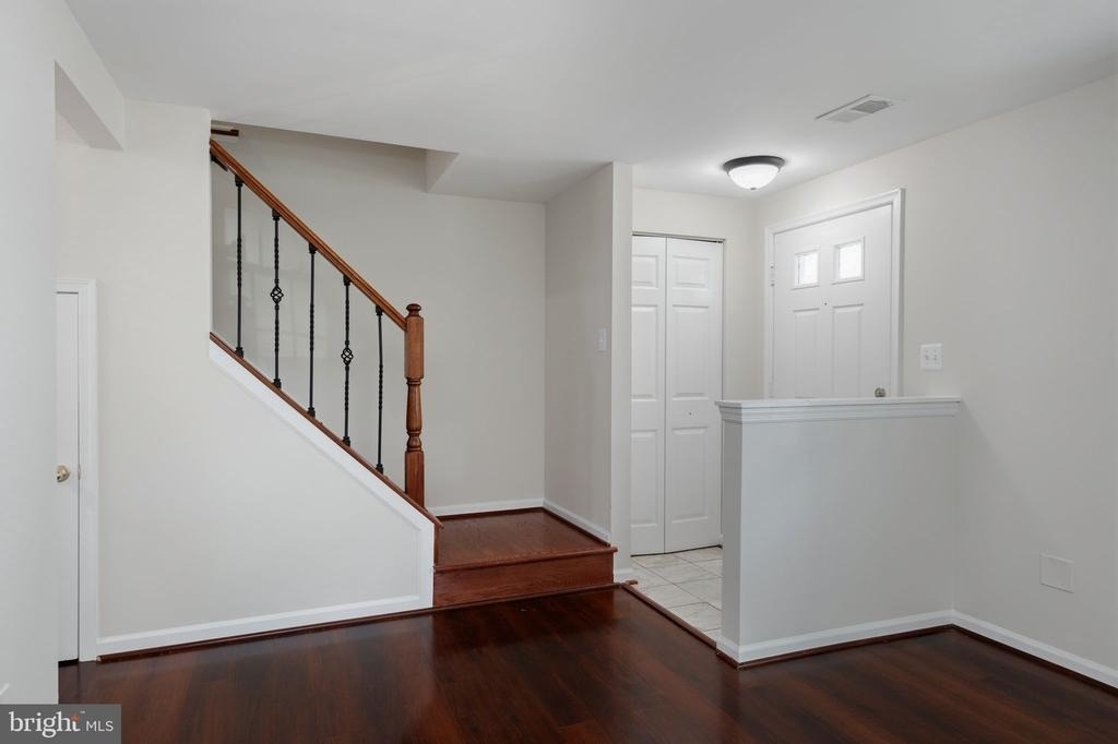 6324 Lightburn Court - Photo 2
