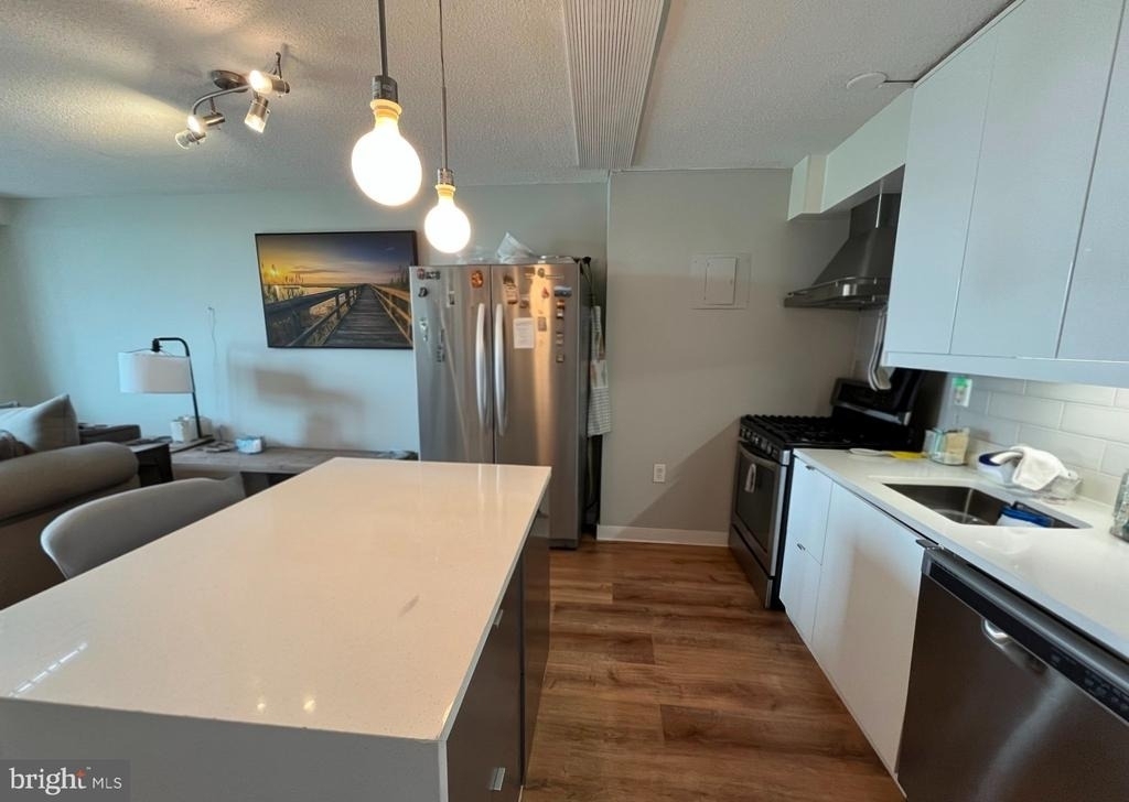 2500 N Van Dorn Street - Photo 22