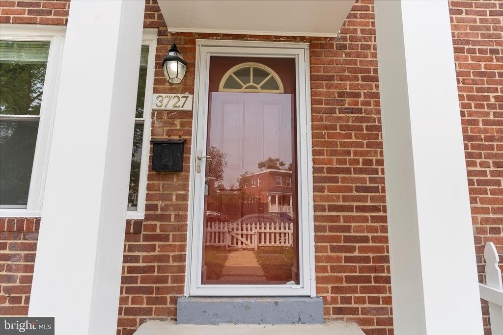 3727 Mark Drive - Photo 3