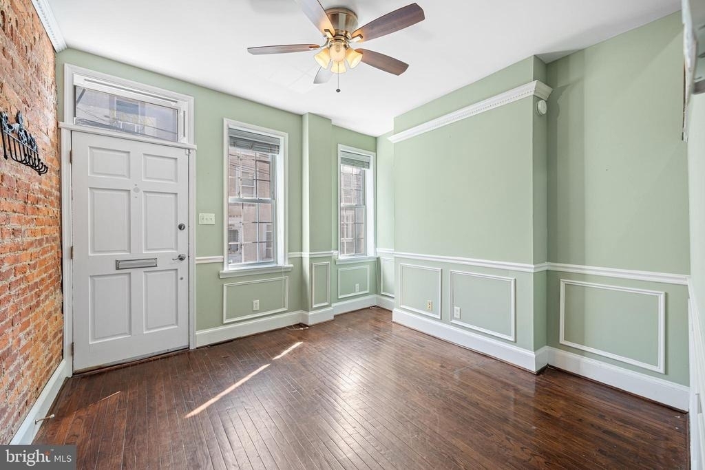 4447 Baker Street - Photo 2
