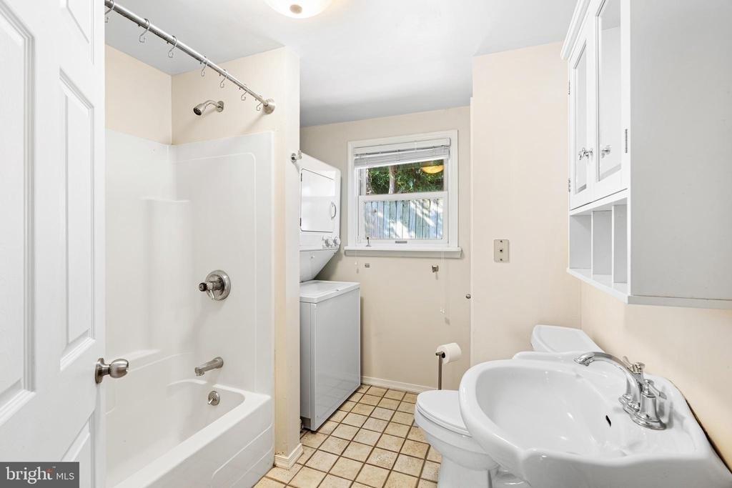 4447 Baker Street - Photo 7