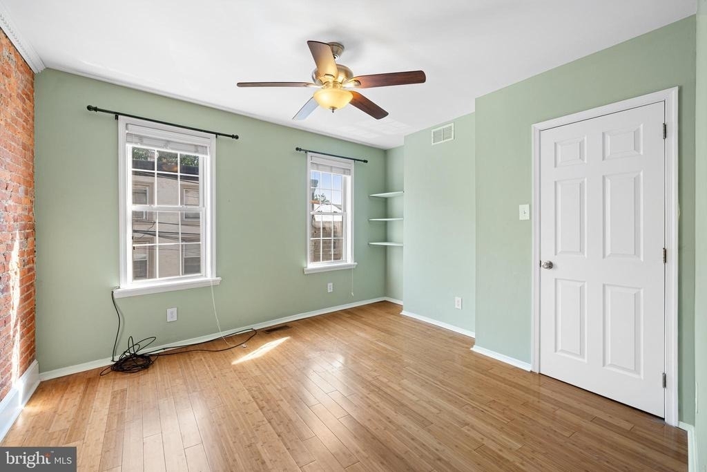 4447 Baker Street - Photo 6