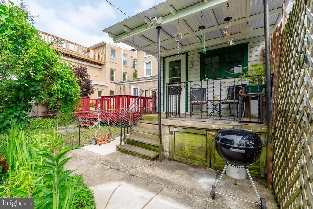 456 Lyceum Avenue - Photo 14