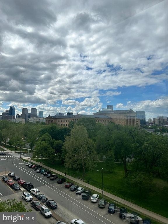 2601 Pennsylvania Avenue - Photo 4