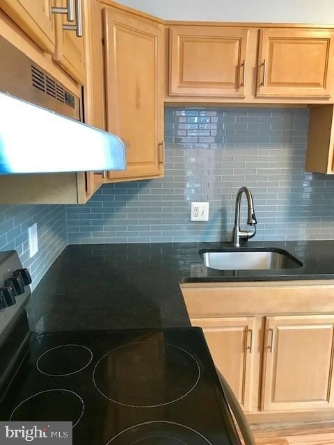 554 N 16th Street - Photo 2