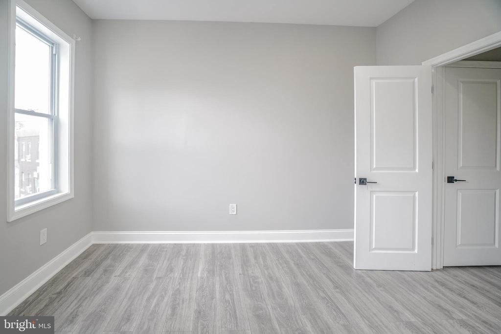1535 W Seltzer Street - Photo 31
