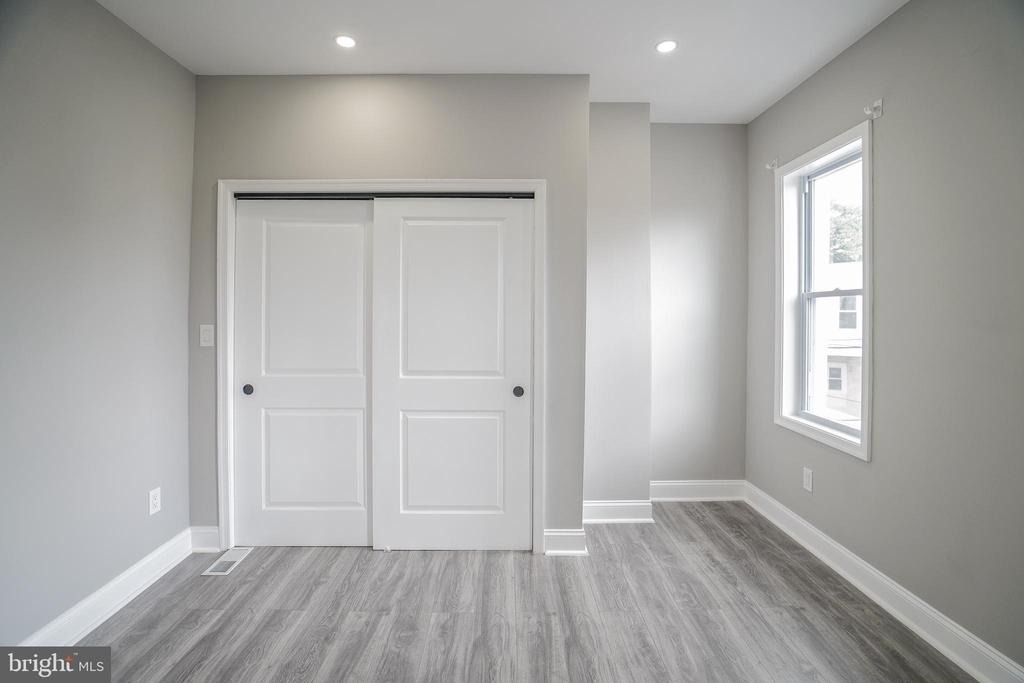 1535 W Seltzer Street - Photo 28