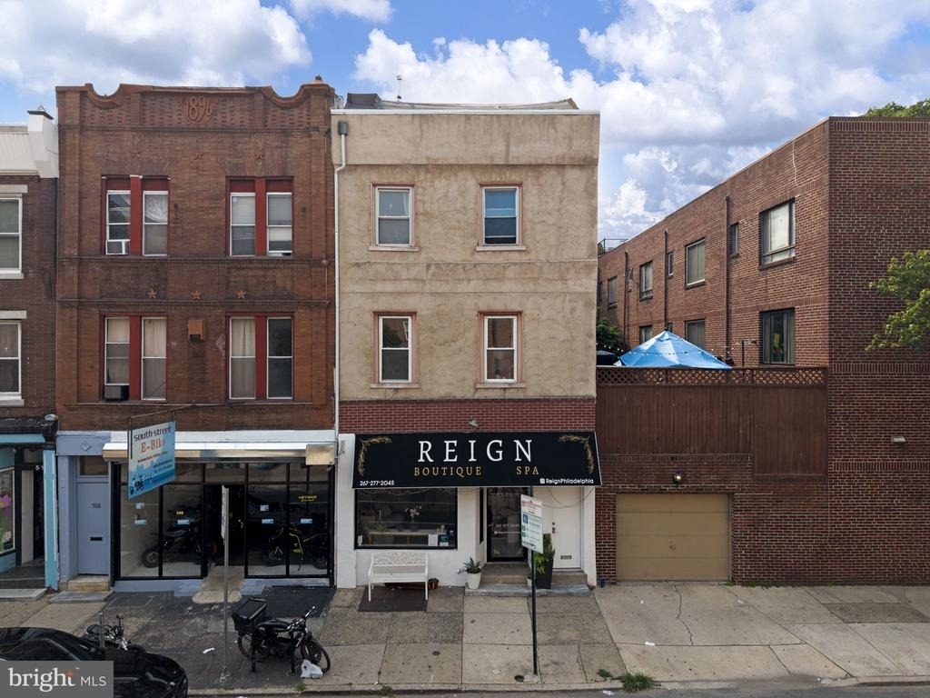 506 S 5th Street - Photo 0