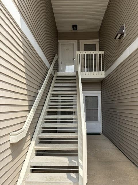 1452 Fox Pointe Circle - Photo 1