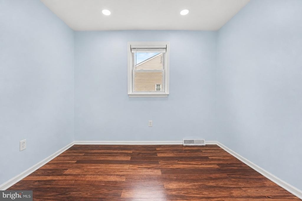 261 Florence Drive - Photo 8