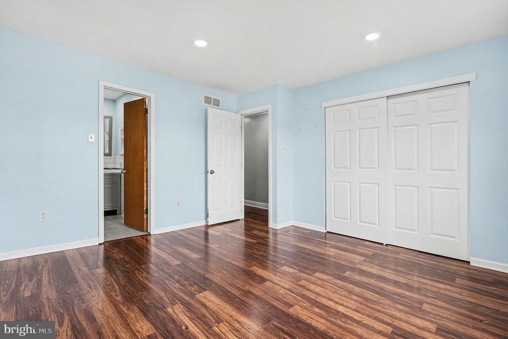 261 Florence Drive - Photo 5