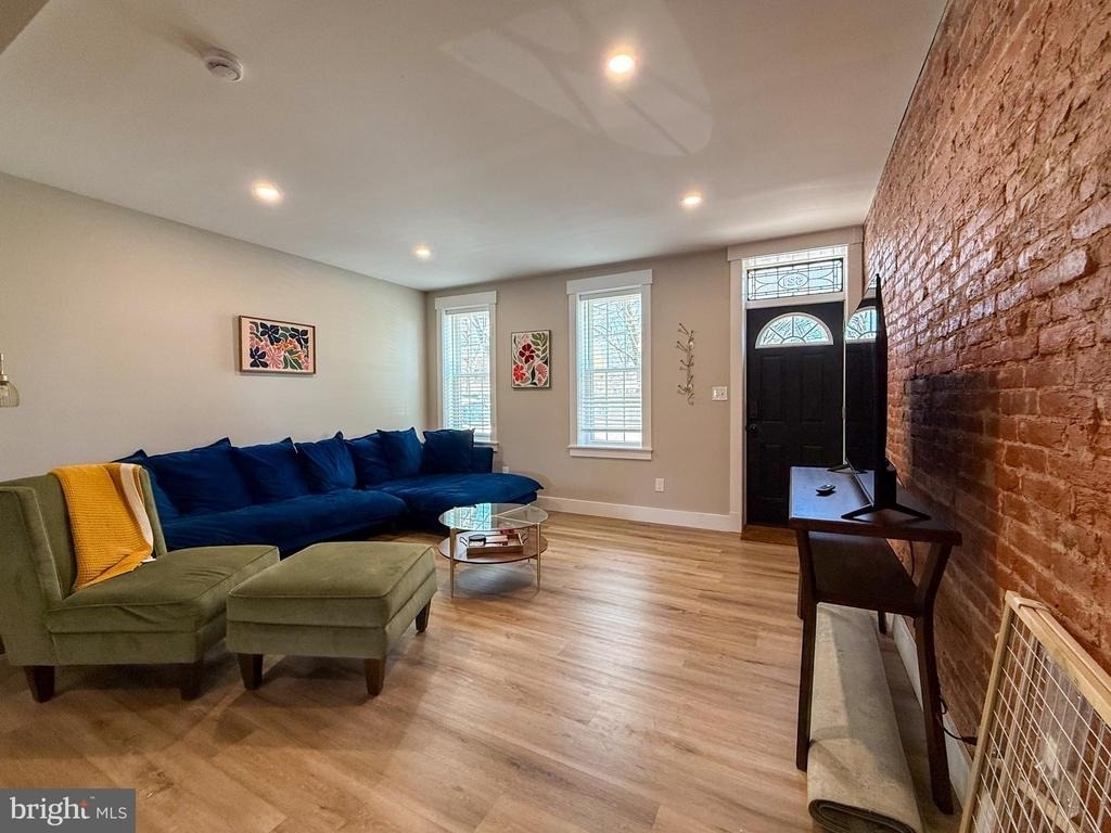 521 Locust Street - Photo 7