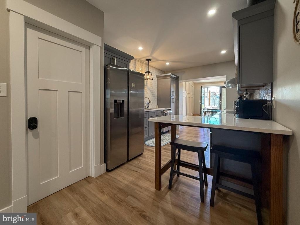 521 Locust Street - Photo 10