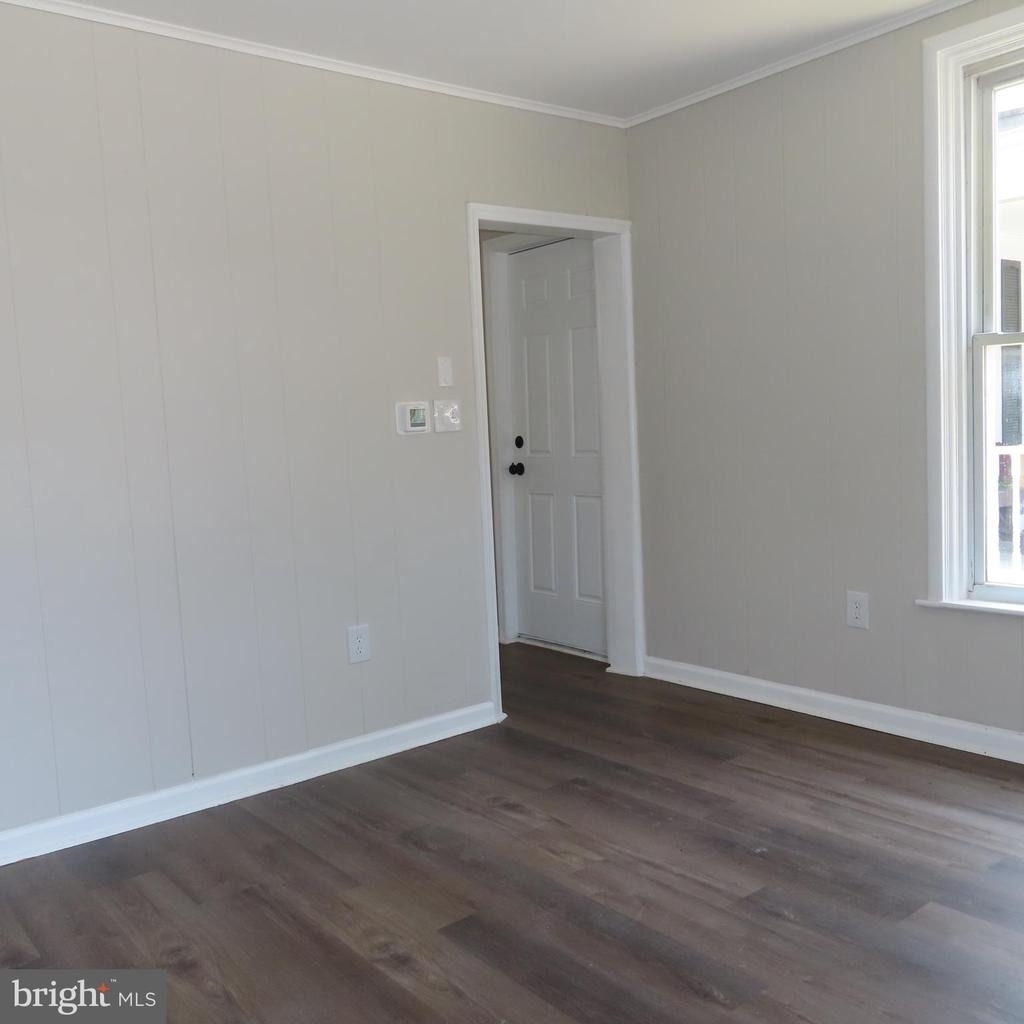 828 Broad Street - Photo 5