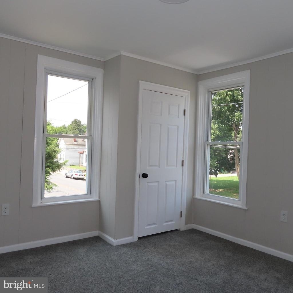 828 Broad Street - Photo 23