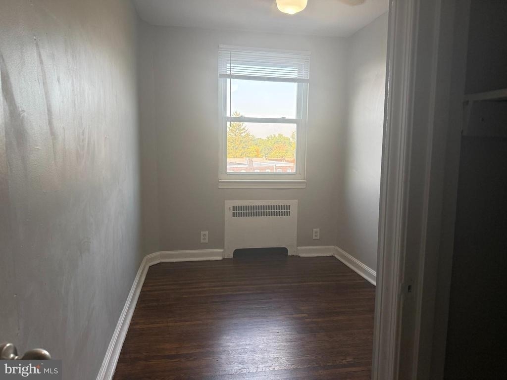 585 Snowden Road - Photo 6