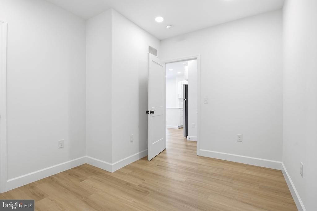 21 W Front Street - Photo 17
