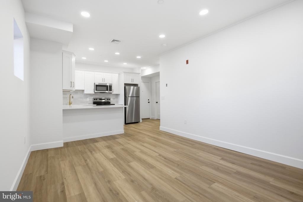 21 W Front Street - Photo 11