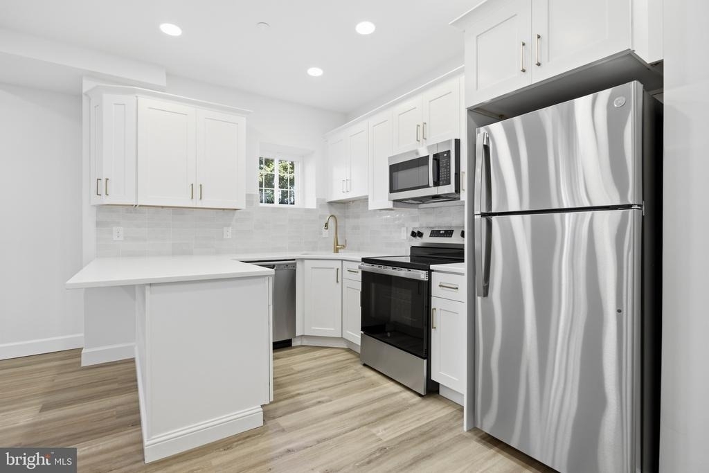 21 W Front Street - Photo 3