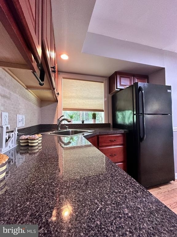 162 Bishops Drive - Photo 8