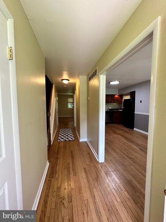 162 Bishops Drive - Photo 3